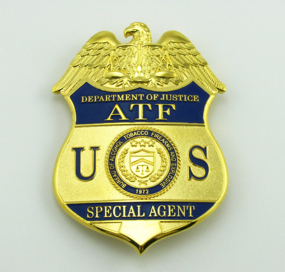 2 ATF-Abzeichen für Alkohol, Tabak, Schusswaffen und Sprengstoffe im Set