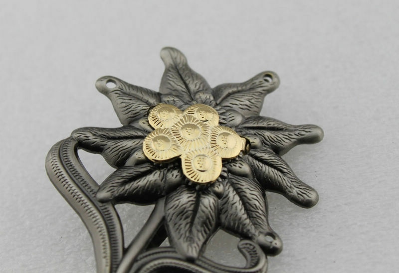 WWII German Officer Edelweiss Mountain Cap Badge Insignia Replica Movie Props