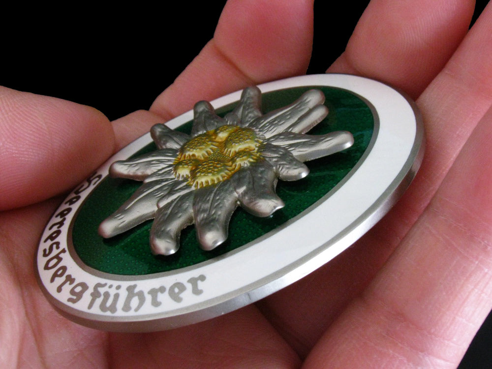 German Mountain Division Edelweiss Badge Cosplay Movie Props Replica