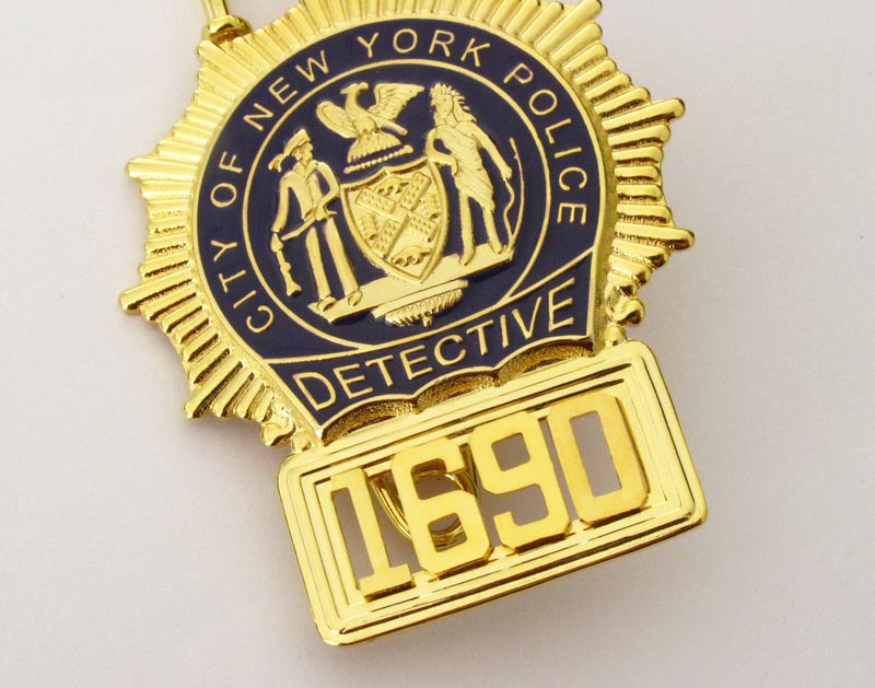 NYPD New York Police Detective Badge Solid Copper Replica Movie Props With Number 1690