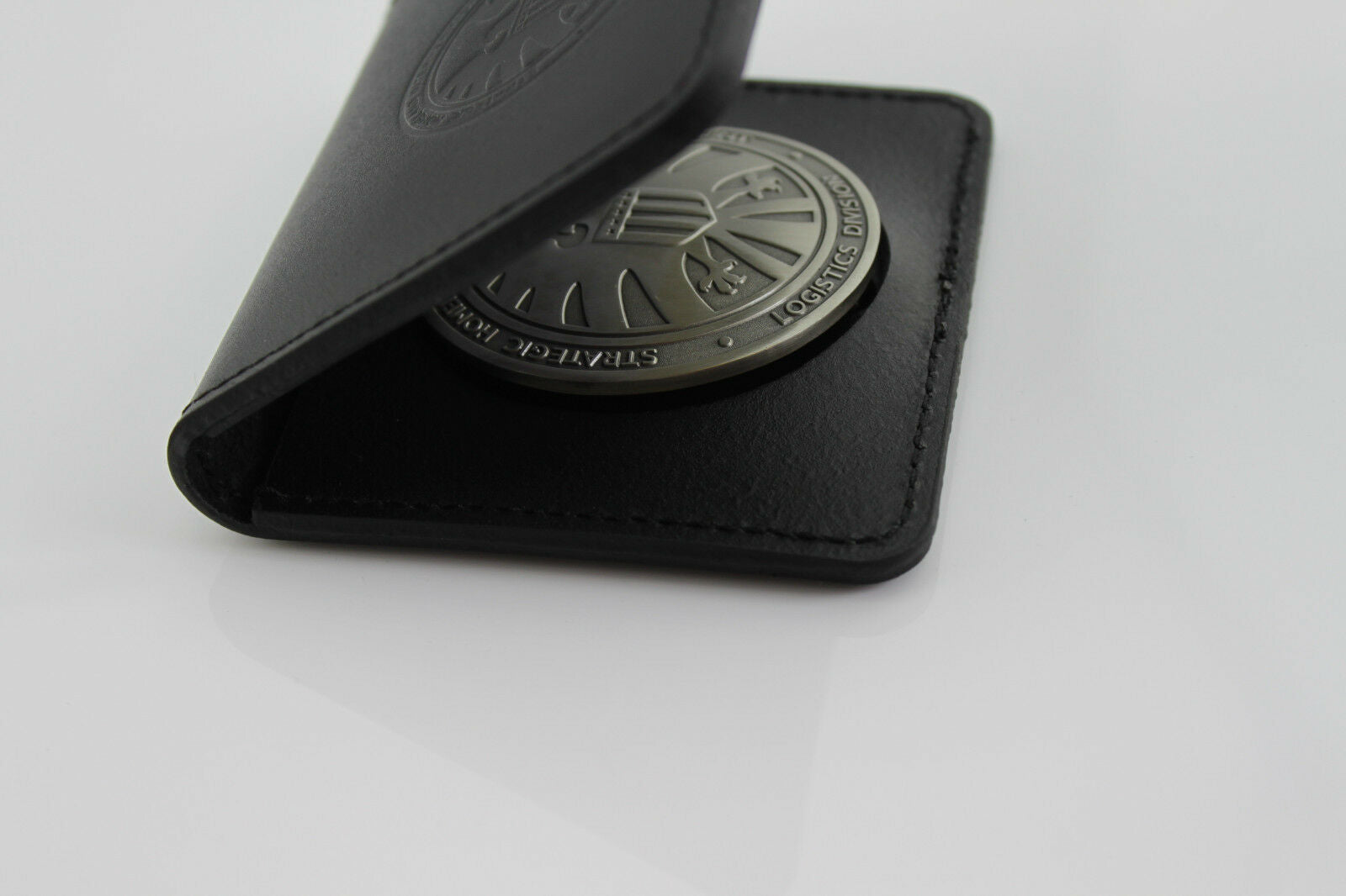A Set of Marvel Agents of Shield S.H.I.E.L.D. Agent Badge Cosplay Movie Props