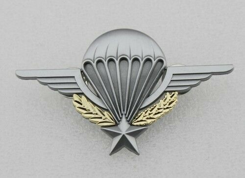 French Foreign Legion Paratrooper Wings Badge Pin