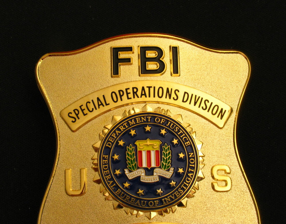FBI SPECIAL AGENT バッジ US FBI Special Operations Division Special Agent Badge Solid
