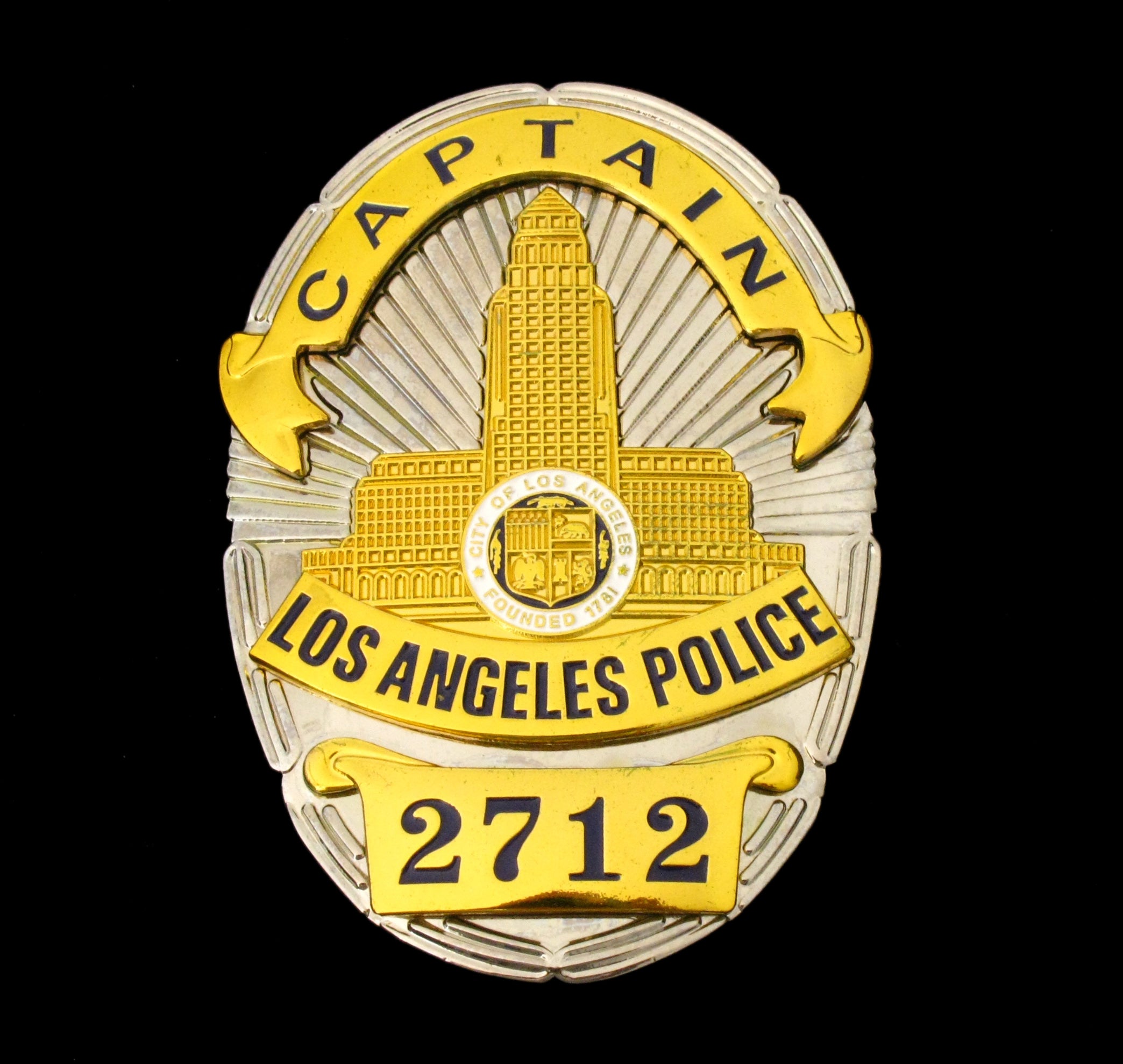 LAPD Los Angeles Police CAPTAIN Badge Solid Copper Replica Movie Props With  Number 2712