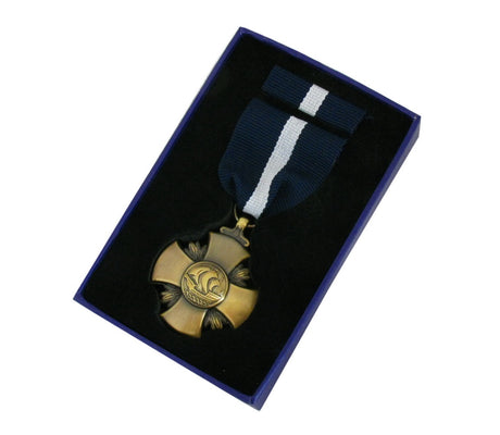 US Navy Cross USN Meritorious Service Medals for Military Merit With Box